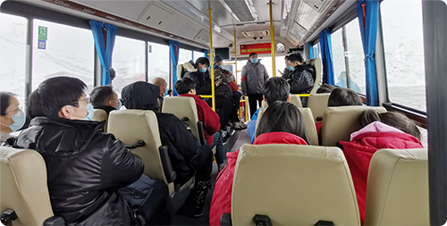 公司景區(qū)運(yùn)營(yíng)三部開(kāi)展道路交通安全應(yīng)急演練